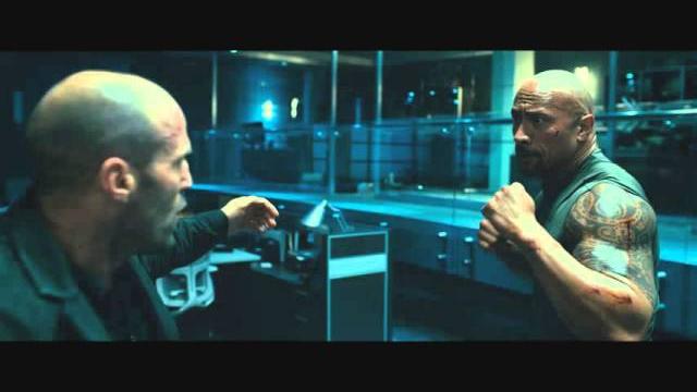 Форсаж 7 - джейсон стэтхэм vs дуэйн джонсон fight (hd 1080p) Форсаж 7 - джейсон стэтхэм vs дуэйн джонсон fight (hd 1080p)