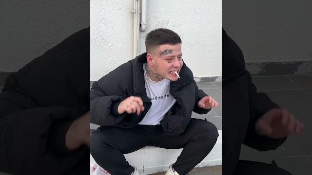 Şehirlere göre sigara içme şekilleri | alex yeni gündem videosu | yeni tiktok videosu #shorts Şehirlere göre sigara içme şekilleri | alex yeni gündem videosu | yeni tiktok videosu #shorts