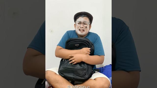 Ketika liburan dirumah ibu tiri Ketika liburan dirumah ibu tiri