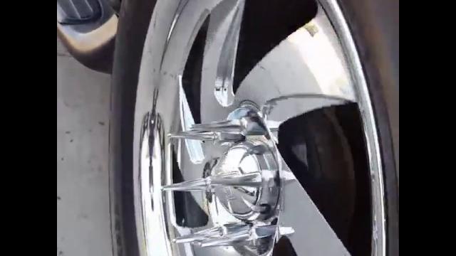 Spiked lug nuts - chrome Spiked lug nuts - chrome