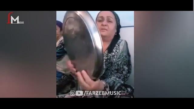 Суруд бо хохиши модарчоно Суруд бо хохиши модарчоно