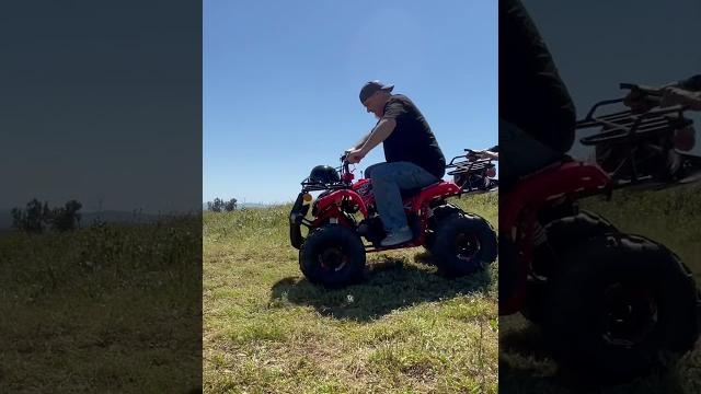 Can you push start an automatic atv ? #taomotor #tforce #kidsatv #atv #taotao #pushstart #slapstick Can you push start an automatic atv ? #taomotor #tforce #kidsatv #atv #taotao #pushstart #slapstick