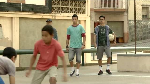 Messi commercial - the robot Messi commercial - the robot