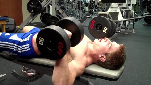 How to: dumbbell chest press How to: dumbbell chest press