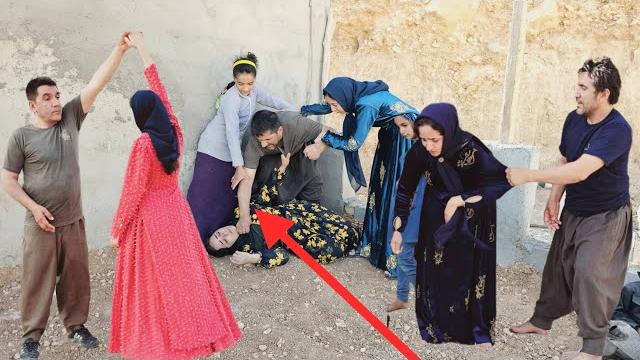 An incredible moment for afsaneh: when narges supports her! An incredible moment for afsaneh: when narges supports her!