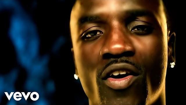 Akon - bananza (belly dancer) Akon - bananza (belly dancer)