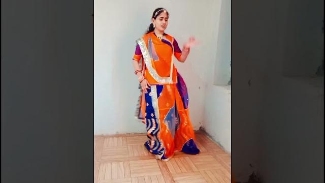Mishri ko bagh laga de #ytshorts #shorts #seemamishra #dance #rajasthanidance #shantijoshivlog Mishri ko bagh laga de #ytshorts #shorts #seemamishra #dance #rajasthanidance #shantijoshivlog