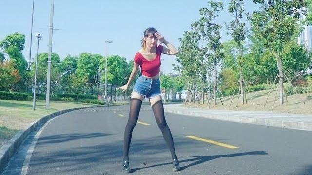 【巫小萤】有你在啊 谢谢你们的相伴 只要有你 【巫小萤】有你在啊 谢谢你们的相伴 只要有你