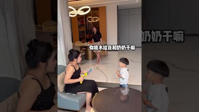 3岁侄子为了坑姑姑真是豁出去了伤敌一千自损八百 3岁侄子为了坑姑姑真是豁出去了伤敌一千自损八百