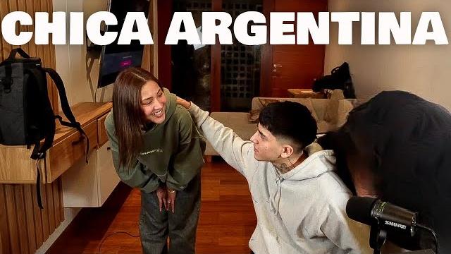 Cristorata preguntas incomodas con chica argentina Cristorata preguntas incomodas con chica argentina