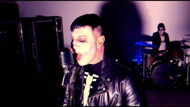 Avenged sevenfold - "last caress" (misfits cover) Avenged sevenfold - "last caress" (misfits cover)