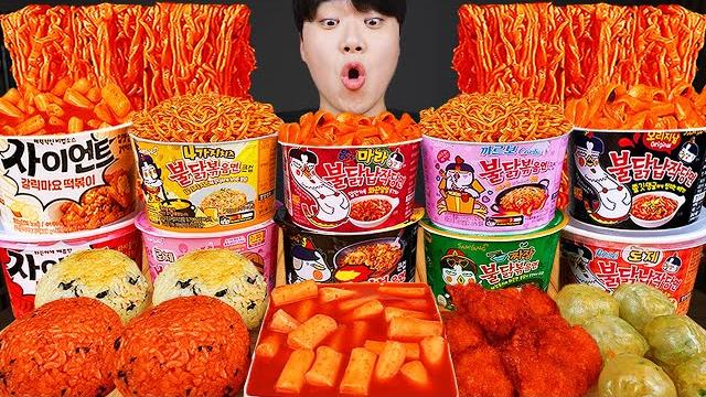Asmr mukbang convenience store store, fire noodle, hot dog, gimbap, tteokbokki eating sound ! Asmr mukbang convenience store store, fire noodle, hot dog, gimbap, tteokbokki eating sound !