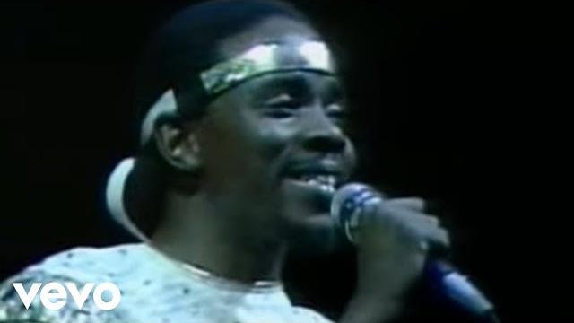 Earth, wind & fire - fantasy (live) Earth, wind & fire - fantasy (live)