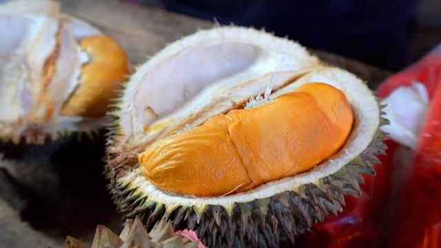 Malaysia street food(2019) s03part.05musang king durian black thorn alor night market kuala lumpur Malaysia street food(2019) s03part.05musang king durian black thorn alor night market kuala lumpur