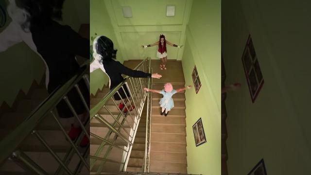 Смотрели новую серию? #лаура #кампус #кикидо #хэллоуин #tiktok Смотрели новую серию? #лаура #кампус #кикидо #хэллоуин #tiktok