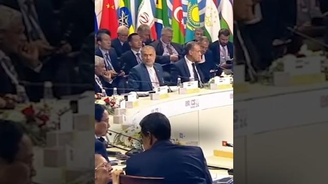 Путин собрал полмира на саммите брикс Путин собрал полмира на саммите брикс