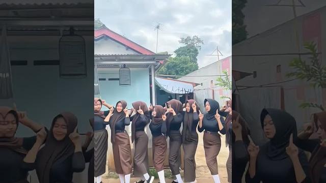 Mau yang mana #hijab #hijabstyle #crt #hijabtobrut #tobrut #fyp #jedagjedug #alightmotion #shorts Mau yang mana #hijab #hijabstyle #crt #hijabtobrut #tobrut #fyp #jedagjedug #alightmotion #shorts