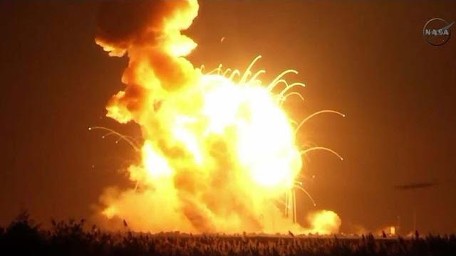 Nasa rocket explodes 6 seconds after takeoff; virgin galactic crash - space fails compilation Nasa rocket explodes 6 seconds after takeoff; virgin galactic crash - space fails compilation
