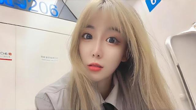 我的高颜值大白长腿暴力合租女友 我的高颜值大白长腿暴力合租女友