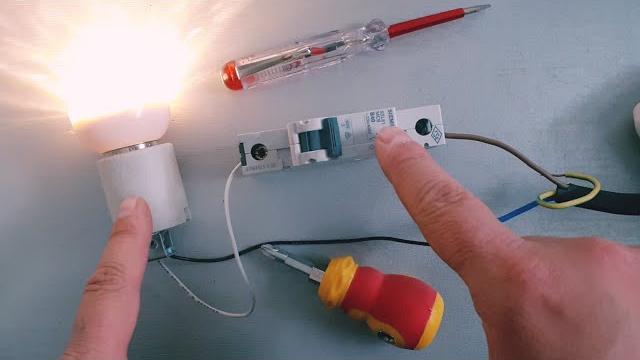 Как подключить однофазный автомат..... Как подключить однофазный автомат.....