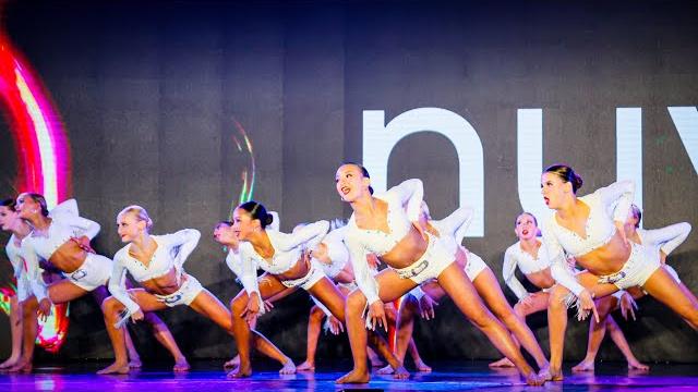 Center stage performing arts studio - ya ya Center stage performing arts studio - ya ya