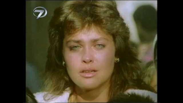 İbrahim tatlıses ve hülya avşar- leylim ley ( mavi mavi ) hd İbrahim tatlıses ve hülya avşar- leylim ley ( mavi mavi ) hd