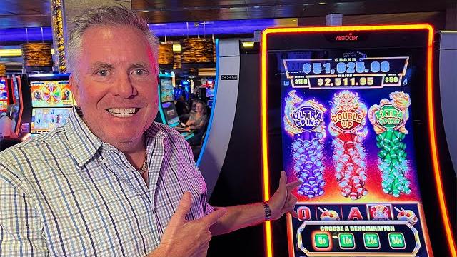 Can you tell when a slot machine is going to pay? Can you tell when a slot machine is going to pay?