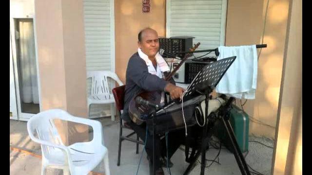 Bahri̇ akyüz & sari geli̇n - isparta Bahri̇ akyüz & sari geli̇n - isparta
