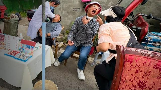 Street dentists, fire-forged pans, juicy roast duck – all from china’s busiest local markets Street dentists, fire-forged pans, juicy roast duck – all from china’s busiest local markets
