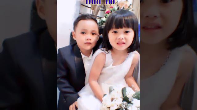 Dua bocil comel tampil cantik dan keren Dua bocil comel tampil cantik dan keren