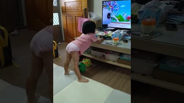多莉姐歡樂小屁屁 多莉姐歡樂小屁屁