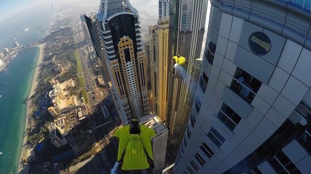 Vertical maze dubai - 4k Vertical maze dubai - 4k
