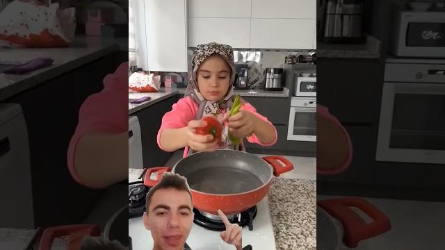 Kimin annesi böyle #shorts #elifsinemtv #keşfet elif sinem tv Kimin annesi böyle #shorts #elifsinemtv #keşfet elif sinem tv