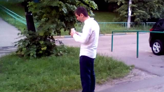 Галустян ест шаурму! Галустян ест шаурму!