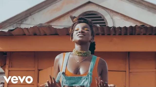 Ebony - hustle ft. brella (official video) Ebony - hustle ft. brella (official video)