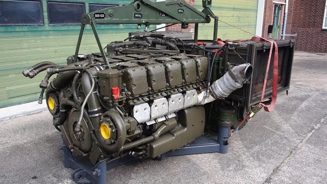 Big tank engines starting up and sound Big tank engines starting up and sound