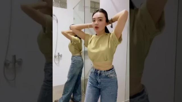 Wika salim membuatku menghayal #shorts Wika salim membuatku menghayal #shorts