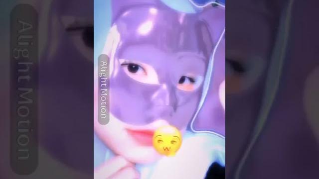 Cewek cantik lagi make topeng kucing Cewek cantik lagi make topeng kucing