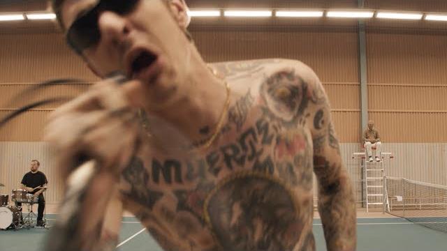 Viagra boys - sports (official video) Viagra boys - sports (official video)