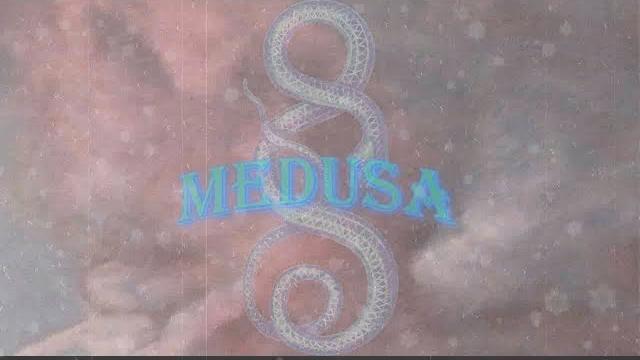 Scarlett rose - medusa (letra/lyrics) Scarlett rose - medusa (letra/lyrics)