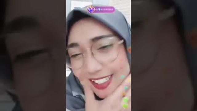 Rere bdg hot pasrah main di ranjang sampai lemas #cewekbarbar #cewemanis #cewektiktok #cewekcantik Rere bdg hot pasrah main di ranjang sampai lemas #cewekbarbar #cewemanis #cewektiktok #cewekcantik