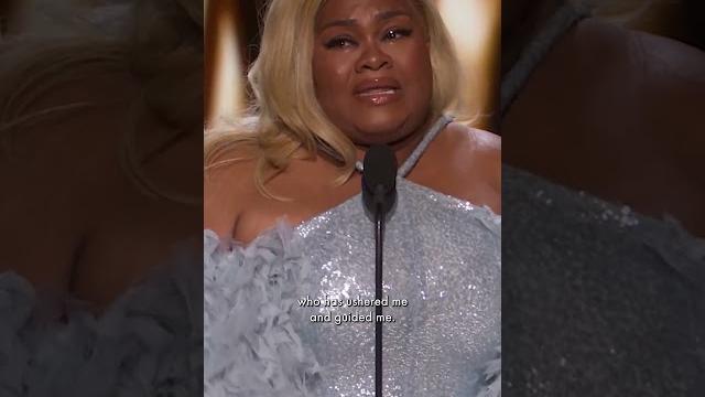 Da'vine joy randolph wins best supporting actress for 'the holdovers' | 96th oscars (2024) Da'vine joy randolph wins best supporting actress for 'the holdovers' | 96th oscars (2024)