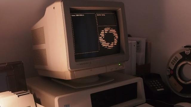 Portal "still alive" in msdos on a crt monitor Portal "still alive" in msdos on a crt monitor
