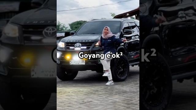 Goyang e'ok e'ok anggi #shorts Goyang e'ok e'ok anggi #shorts