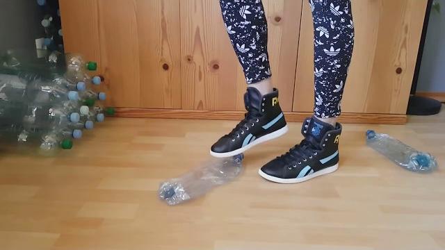 Crush plastic bootles with reebok top down asmr recycling crush fetish #crushfetish 8989 Crush plastic bootles with reebok top down asmr recycling crush fetish #crushfetish 8989