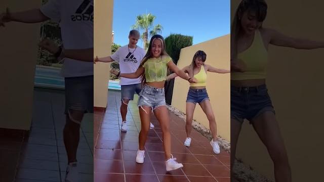 Repetimos el mejor baile trend de tiktok del 2019 con ariann music en 2021 - salio bien? #shorts Repetimos el mejor baile trend de tiktok del 2019 con ariann music en 2021 - salio bien? #shorts