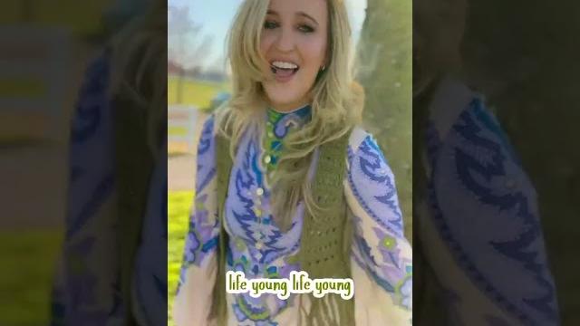 And it can be new again “do life young” streaming now #countrymusic #youngagain #youngeryou And it can be new again “do life young” streaming now #countrymusic #youngagain #youngeryou