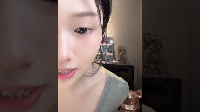 快手 娇妻ting 直播 2025-01-23 快手 娇妻ting 直播 2025-01-23