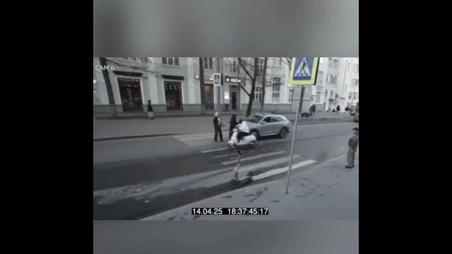 Настасью самбурскую сбил стас костюшкин Настасью самбурскую сбил стас костюшкин