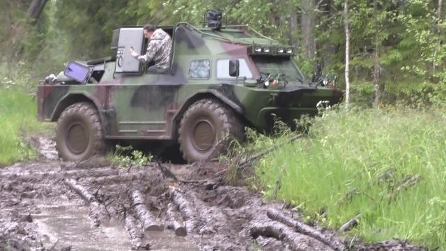 Брдм-2 "доминатро-м" испытания на бездорожье Брдм-2 "доминатро-м" испытания на бездорожье